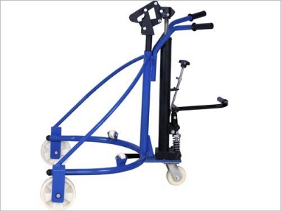 COY普通油桶搬運(yùn)車(chē) COY普通油桶搬運(yùn)車(chē)